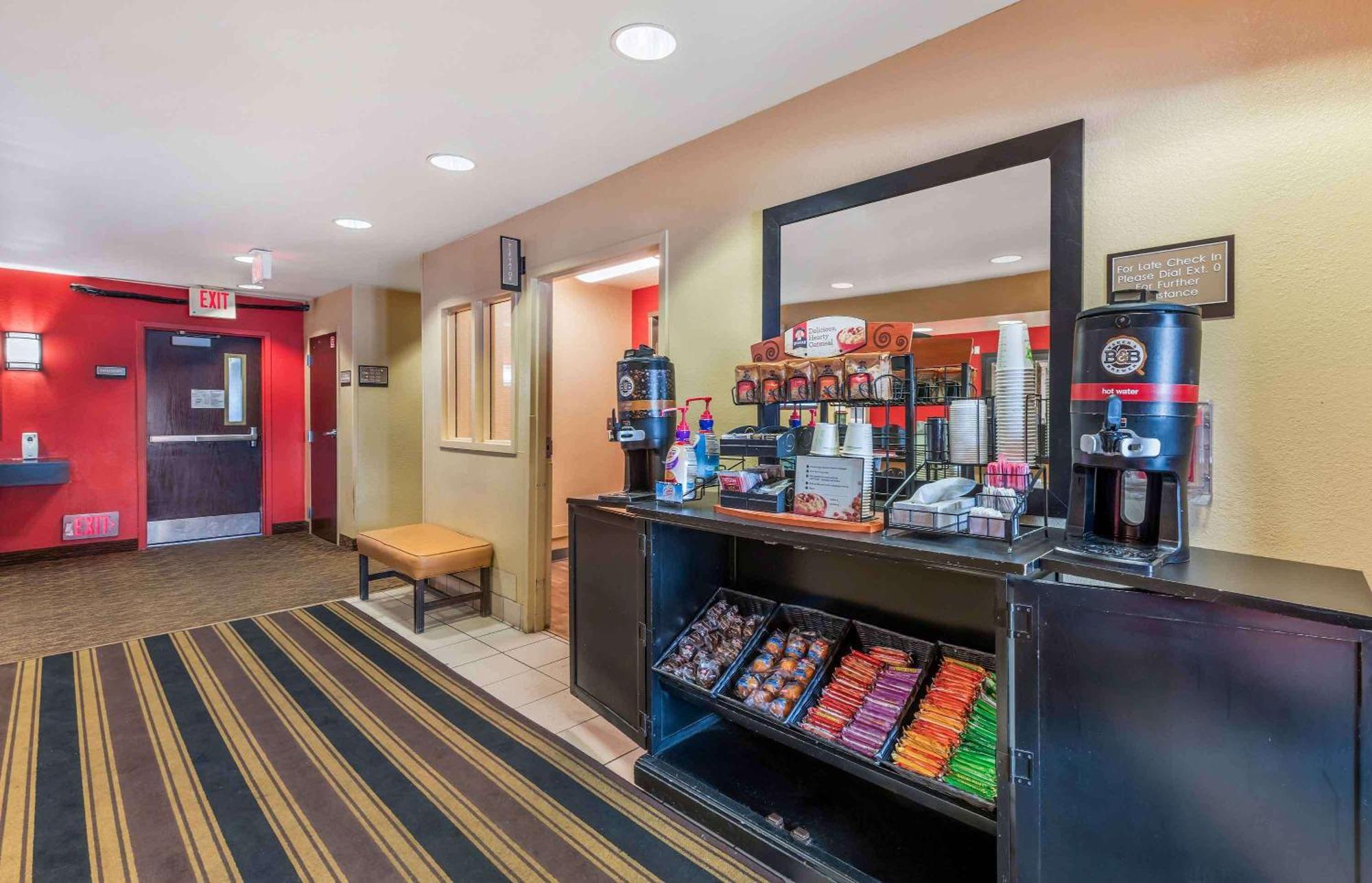 Extended Stay America Suites - Minneapolis - Maple Grove Exterior photo